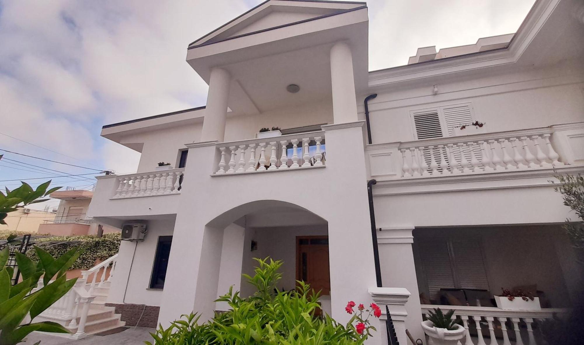Villa Kurti Dıraç Dış mekan fotoğraf