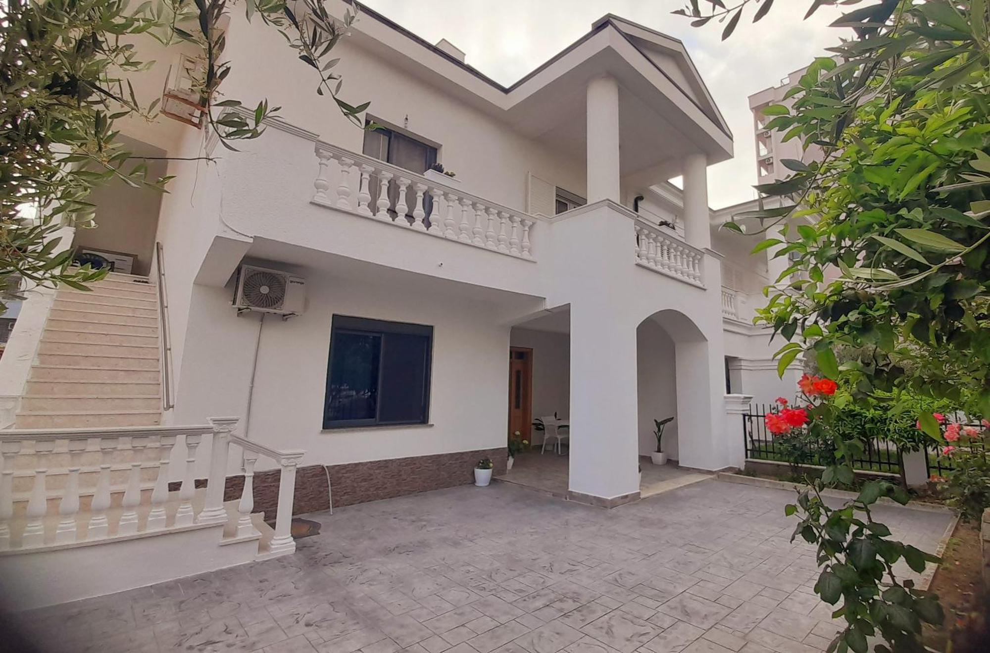 Villa Kurti Dıraç Dış mekan fotoğraf